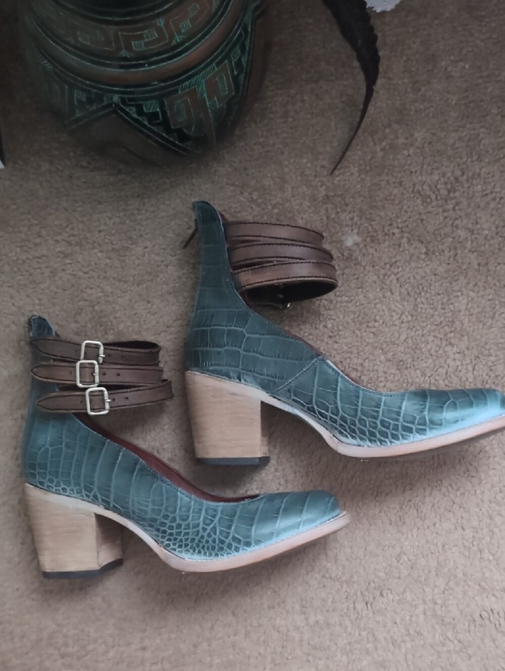 Freebird Randi Turquoise Croc - Picture 2 of 4
